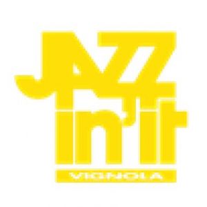 Logo jazz in it