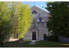 Facciata della chiesa di Santa Chiara